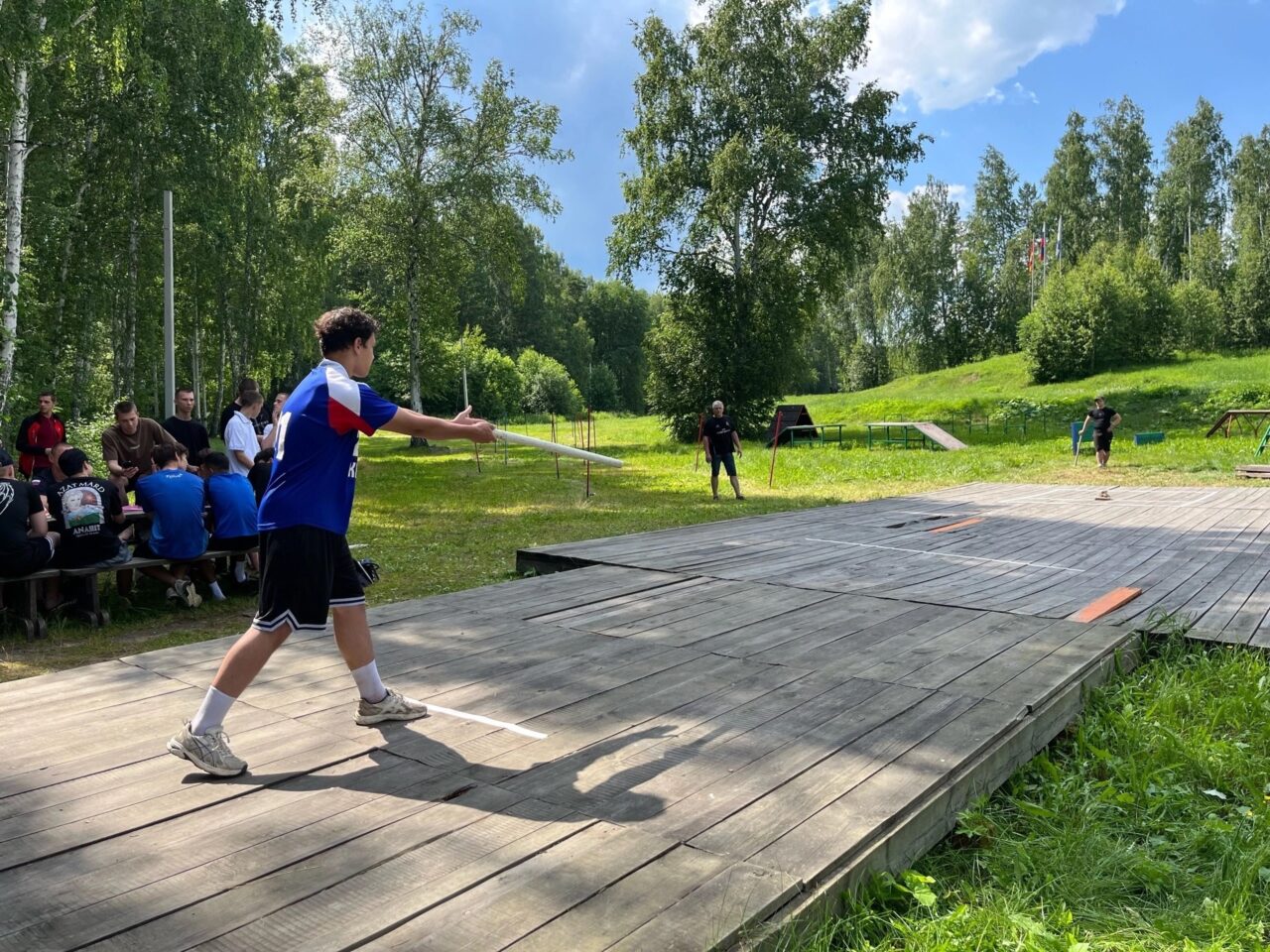 ни10